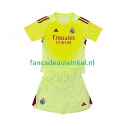 Real Madrid Wedstrijdshirt met Korting Keepersshirt Vierde Kind 2025-26 Korte Mouw