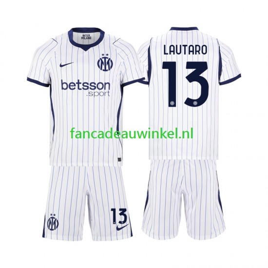 Inter Milan Wedstrijdshirt met Korting Lautaro Martinez 13 Uit Kind 2026-27 Korte Mouw