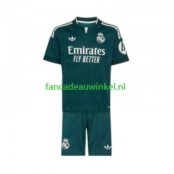 Real Madrid Wedstrijdshirt met Korting Uit Kind 2026-27 Korte Mouw