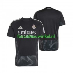 Real Madrid Wedstrijdshirt met Korting Keepersshirt Thuis Heren 2026-27 Korte Mouw Real Madrid Wedstrijdshirt met Korting Keepersshirt Thuis Heren 2026-27 Korte Mouw