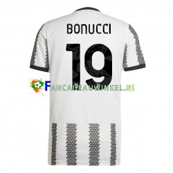 Juventus Wedstrijdshirt met Korting Bonucci 19 Thuis Heren 2022-23 Korte Mouw