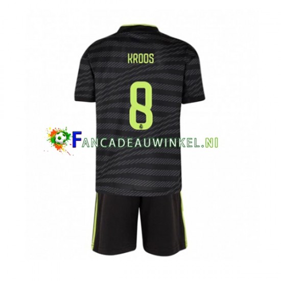 Real Madrid Wedstrijdshirt met Korting Toni Kroos 8 3rd Kind 2022-23 Korte Mouw